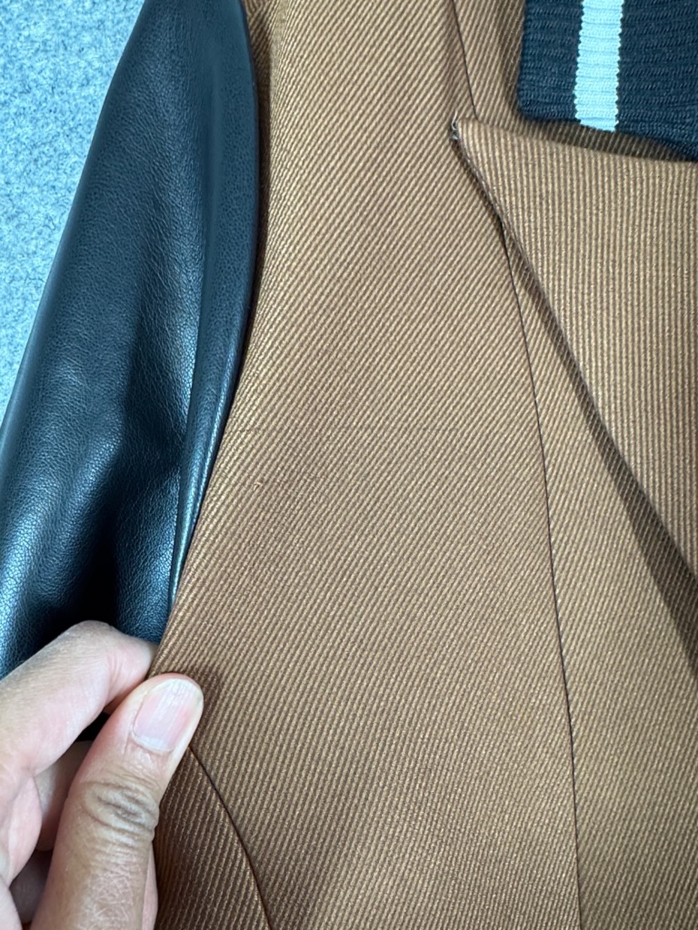 FDJ Brown Wool Blend Varsity Jacket Black Faux Leather Sleeves Preppy Chic XL - Picture 8 of 16